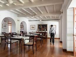 Le Colonial 1506