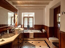 Le Colonial 1506