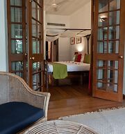 Le Colonial 1506