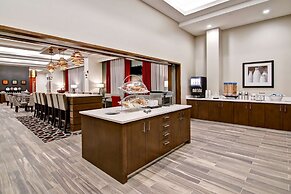 Hampton Inn & Suites by Hilton Grande Prairie