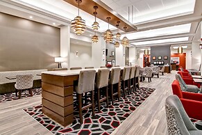 Hampton Inn & Suites by Hilton Grande Prairie