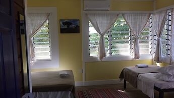 Ulalei Lodge