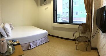 Chantai Hotel