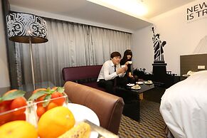Chiayi Look Hotel