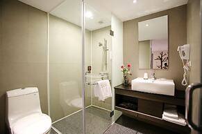 Chiayi Look Hotel