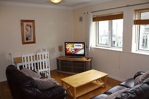 Spanish Arch Apartment