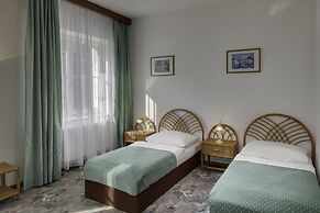 Hotel OTAR