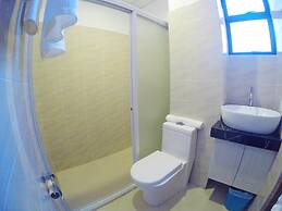Golden Gate Suites
