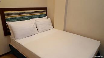 Golden Gate Suites