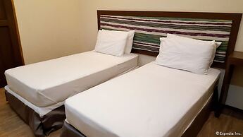 Golden Gate Suites