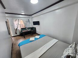 MB's Garden Inn