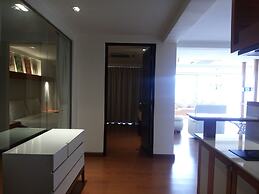 The Green Golf Residence Condominium