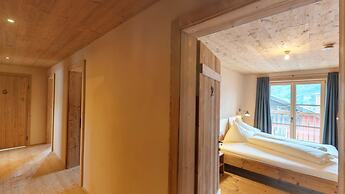 Alpen Select Lodge for 16-24 People