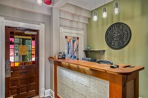 Cloudside Hotel