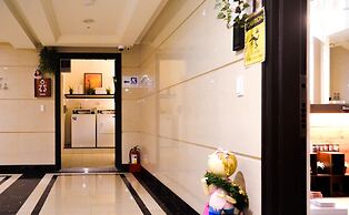 StarBox Hostel