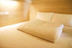 StarBox Hostel