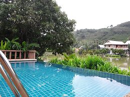 Sakoo Valley Naithon Beach