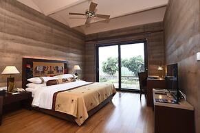 The Lalit Mangar