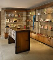 The Lalit Mangar