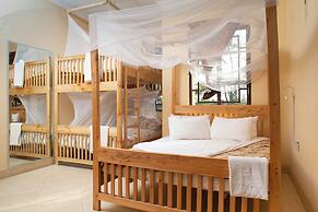 White House Hostels - Arusha