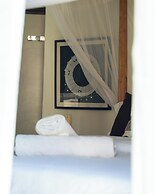 White House Hostels - Arusha