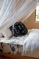 White House Hostels - Arusha