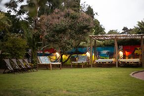 White House Hostels - Arusha