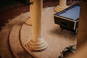 White House Hostels - Arusha