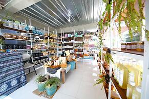808 Residence