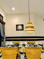 Citrus House Hotel