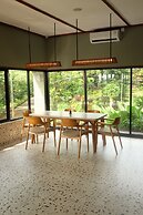 Citrus House Hotel