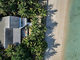 MYAMO Beach Lodge