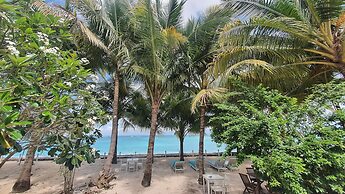 MYAMO Beach Lodge