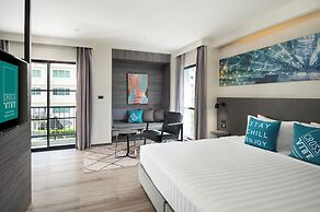 Cross Vibe Sukhumvit Hotel