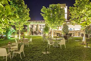 Sunny Hill Hotel