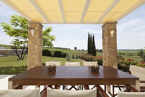 Sunny Hill Hotel
