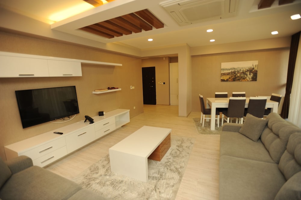 Qamar Prestige Suites