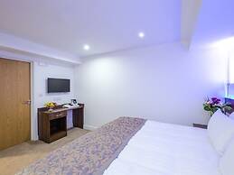 Signature Hotel London