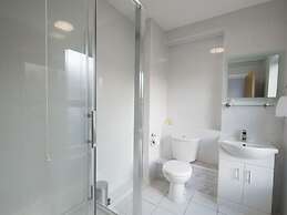 Signature Hotel London