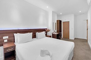 Signature Hotel London