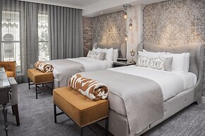 The Ivey's Hotel