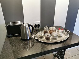 At 98 on Lynburn Guest House