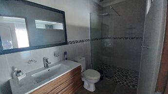 Phoenix Lodge and Waterside Accommodation