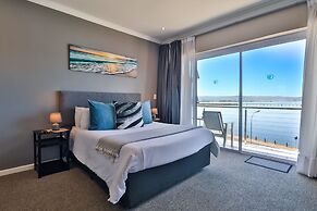 Phoenix Lodge and Waterside Accommodation