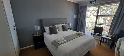 Phoenix Lodge and Waterside Accommodation