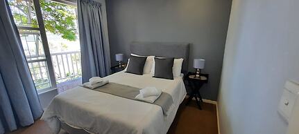 Phoenix Lodge and Waterside Accommodation