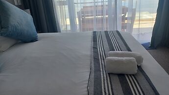 Phoenix Lodge and Waterside Accommodation