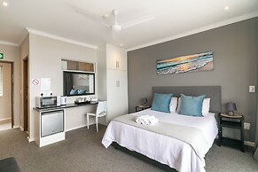 Phoenix Lodge and Waterside Accommodation