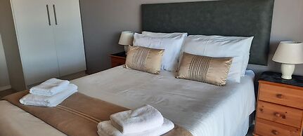 Phoenix Lodge and Waterside Accommodation