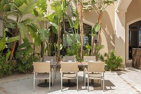 JAZ Oriental, Almaza Bay